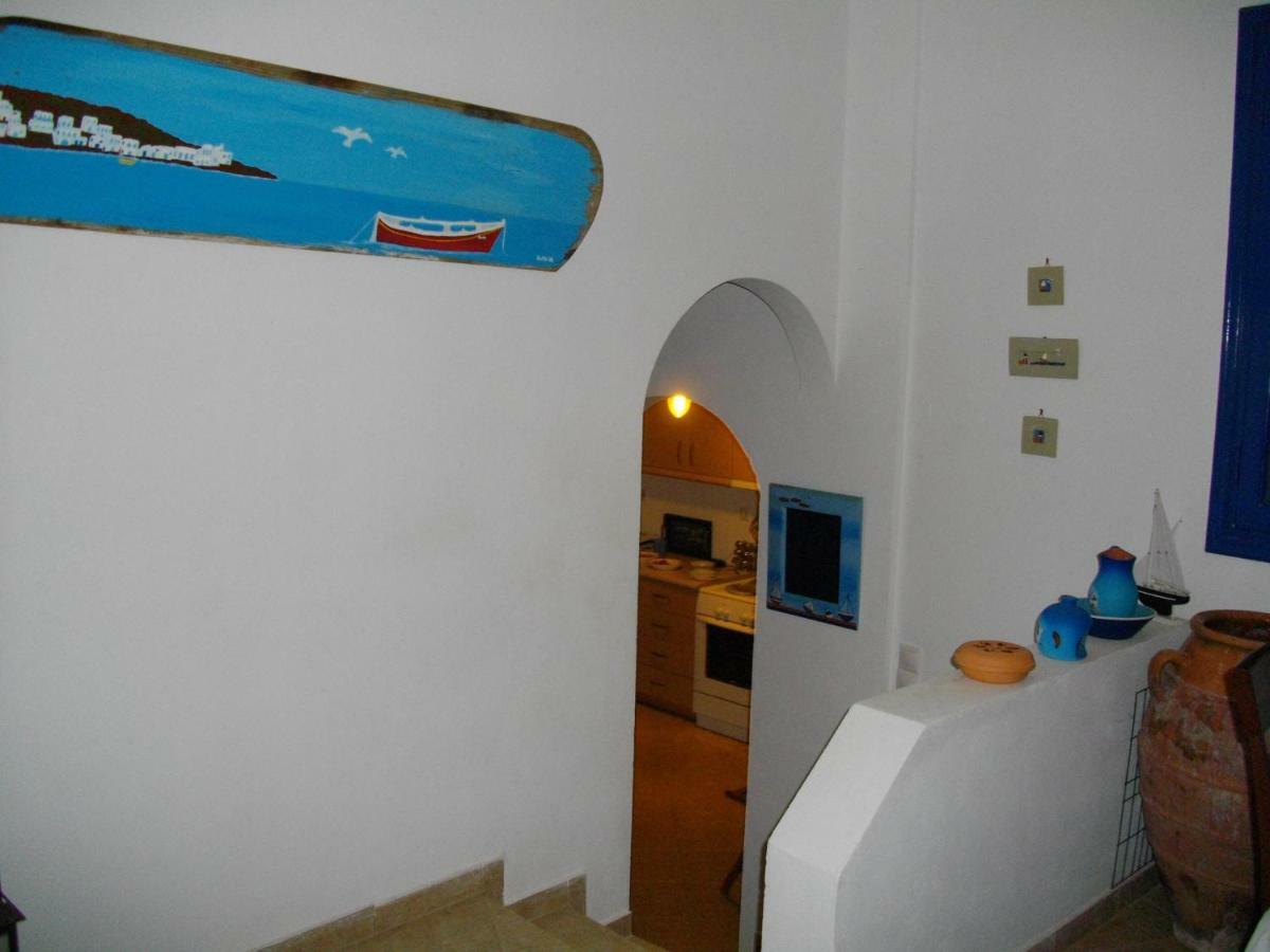 Вилла Superb View House-Sikinos Island-Chorio Экстерьер фото