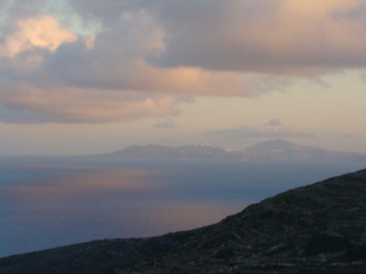 Вилла Superb View House-Sikinos Island-Chorio Экстерьер фото